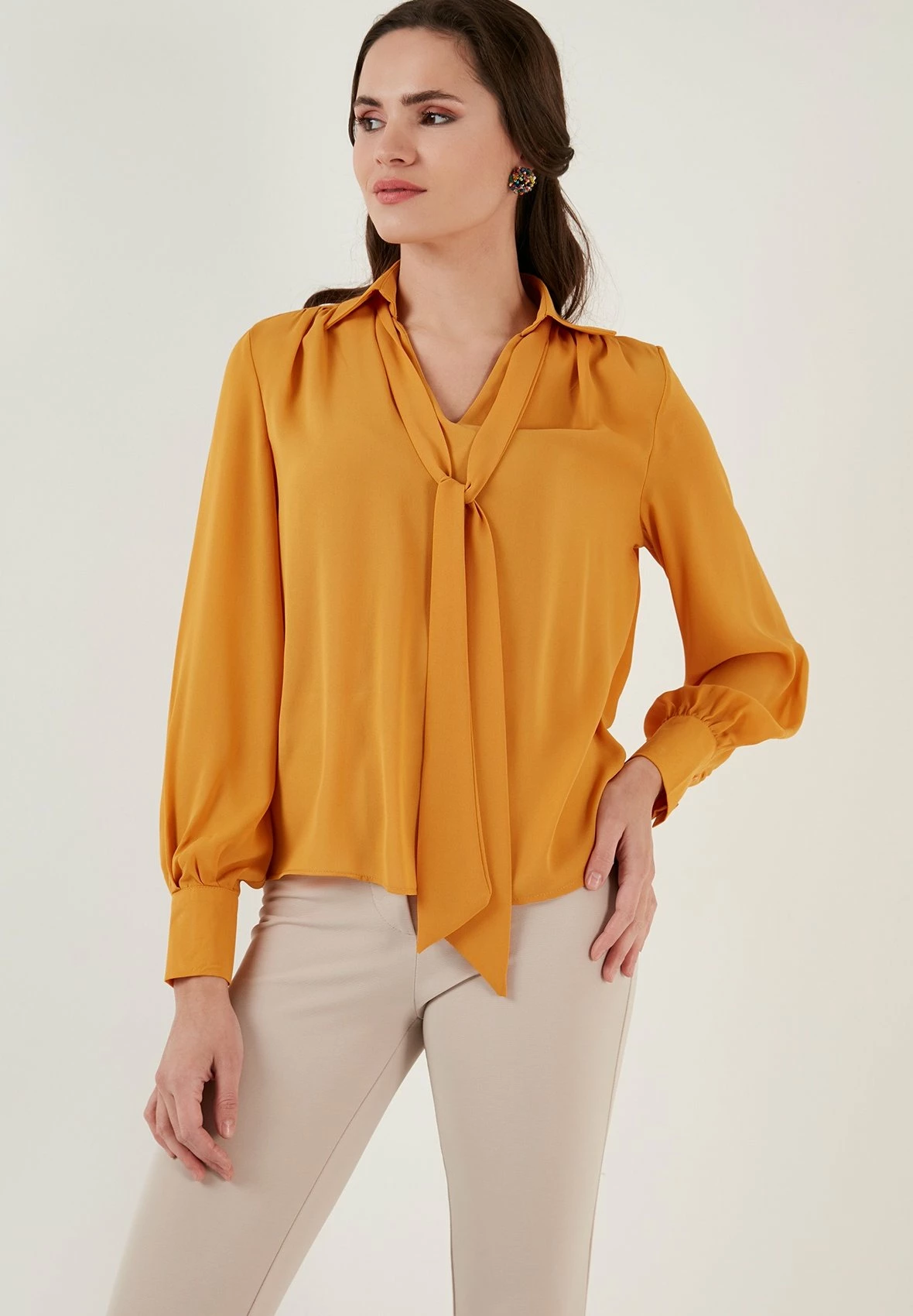 LELA Regular Fit - Blouse - Mustard 3 LELA Regular Fit - Blouse - Mustard