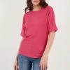 LELA Regular Fit - T-Shirt Basic - Fuchsia -LELA Winkel 7b54fa3fd2104e2fb90297df3dec8082