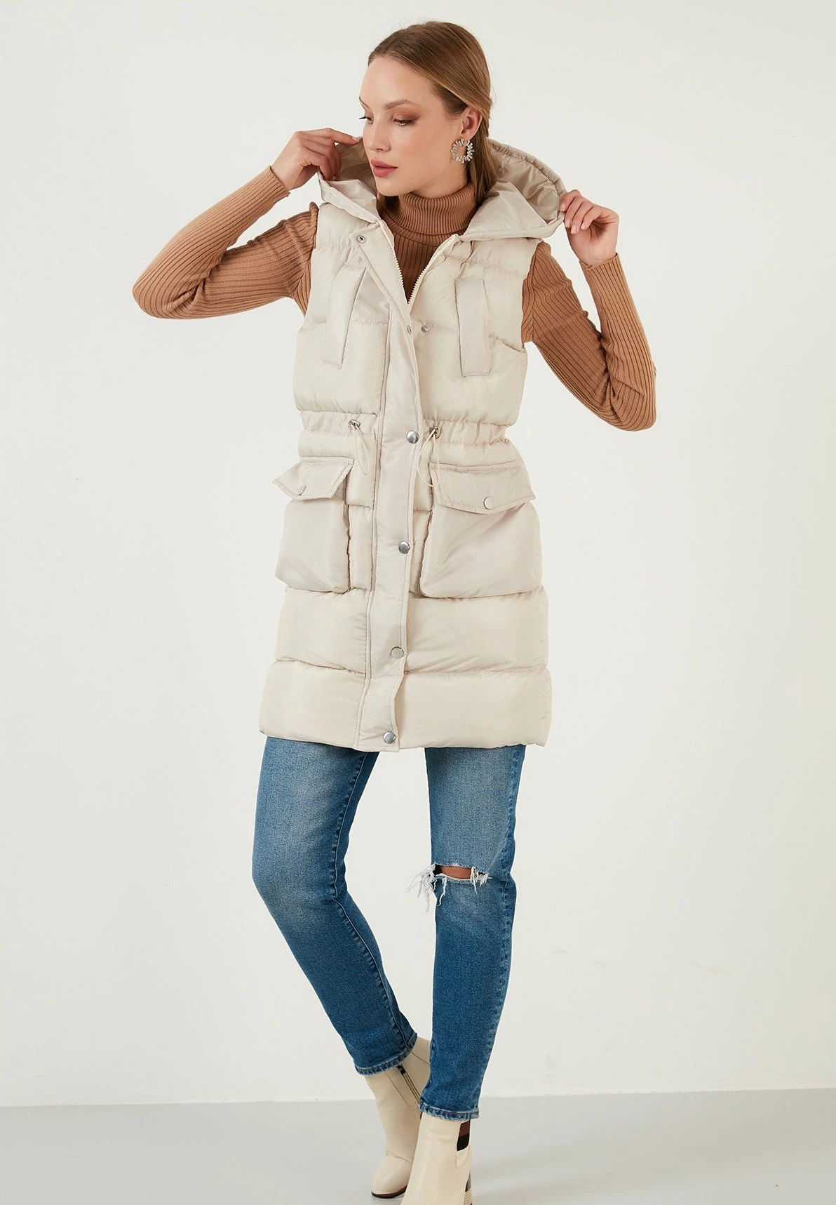 LELA Regular Fit - Bodywarmer - Stone 4 LELA Regular Fit - Bodywarmer - Stone - Afbeelding 2