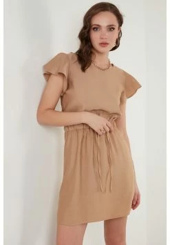 LELA Slim Fit - Jurk - Beige -LELA Winkel 7f70e02e21a341aea799793d861e12e4