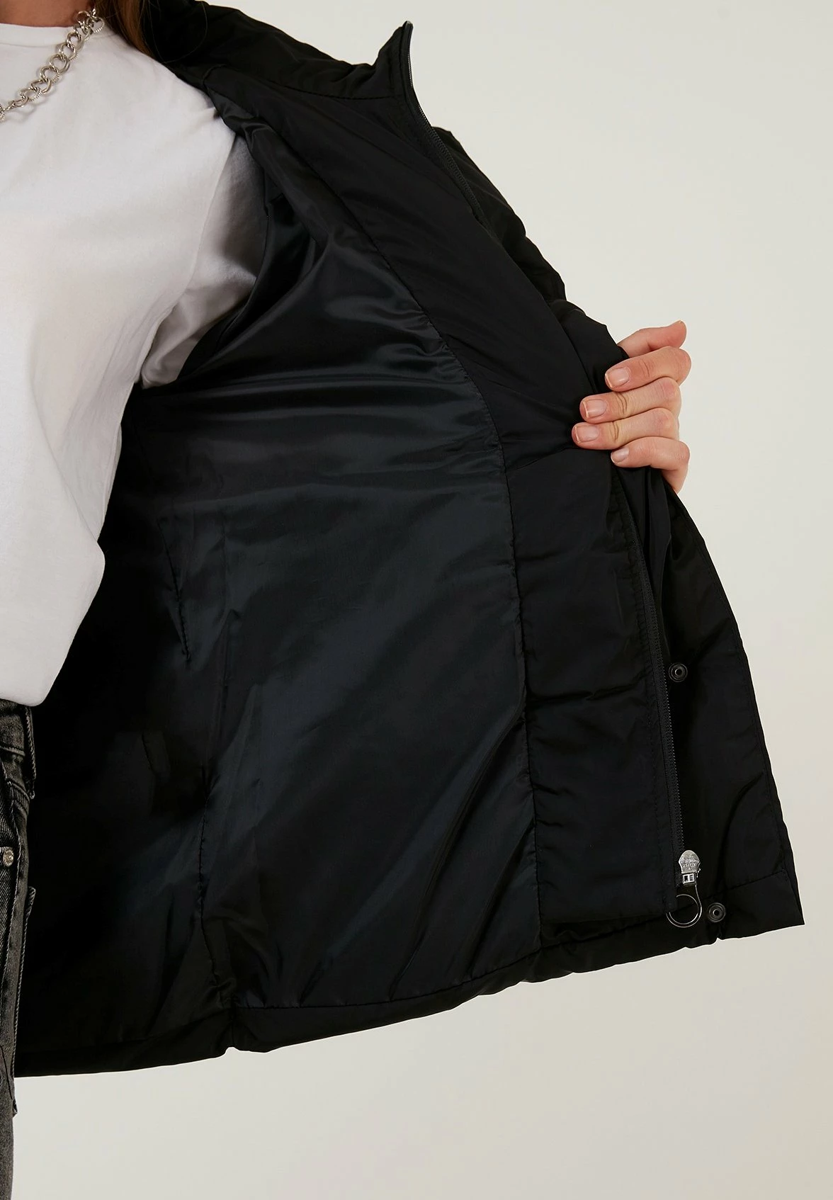 LELA Winterjas - Black 6 LELA Winterjas - Black - Afbeelding 4