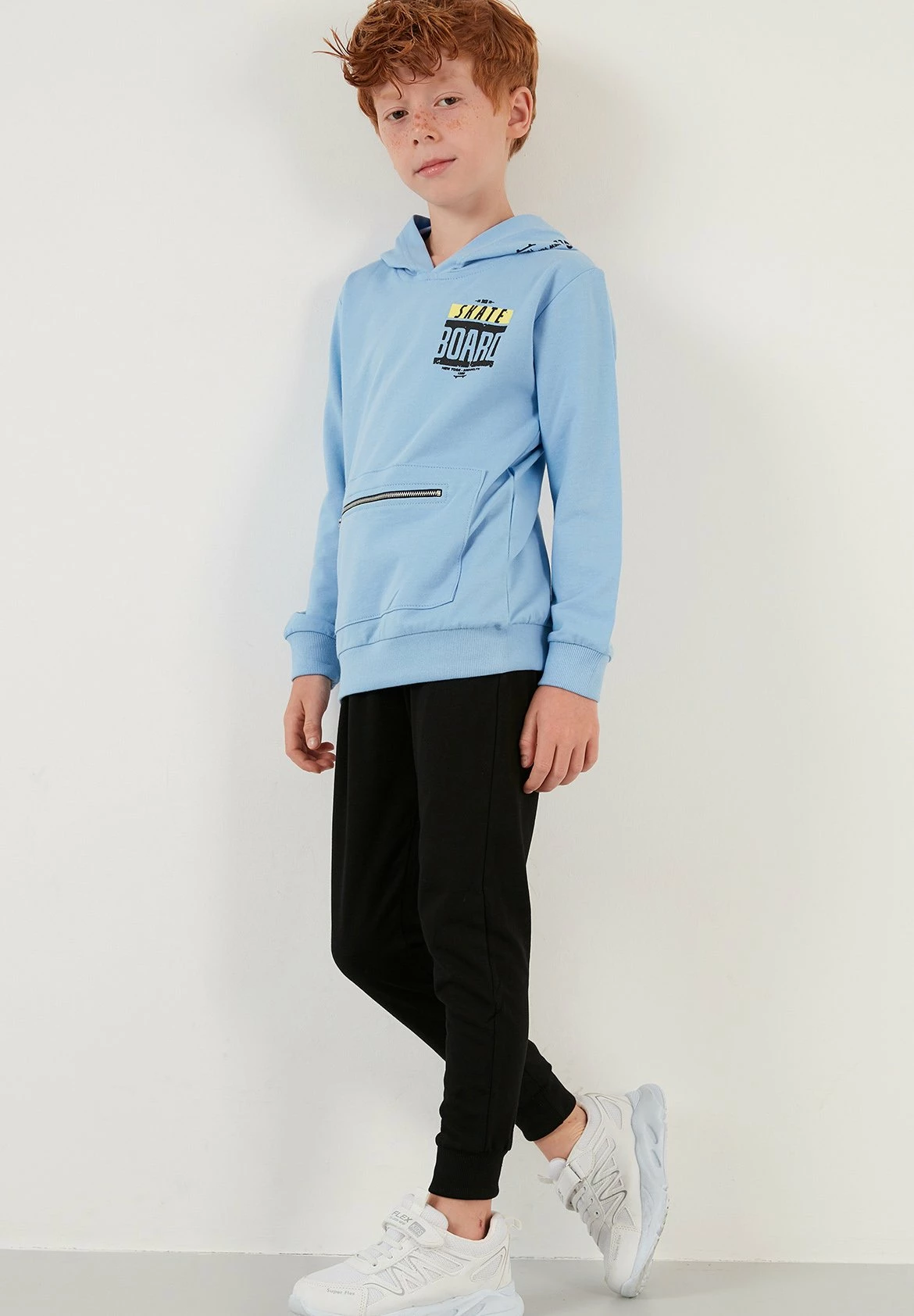 LELA Set - Trainingspak - Baby Blue 3 LELA Set - Trainingspak - Baby Blue