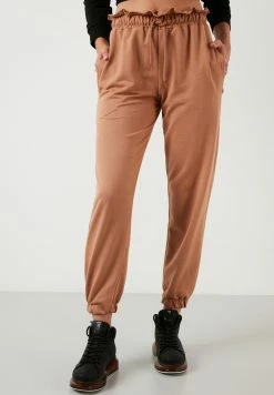 LELA Regular Fit - Trainingsbroek - Biscuit Color