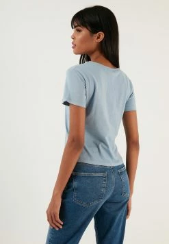 LELA T-Shirt Print - Baby Blue -LELA Winkel 89b9cb88b0304f798ceb0977df4a0a91