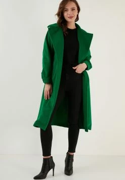 LELA Loose Fit - Mantel - Benetton Color -LELA Winkel 8e0bdfbf985f472ea6eca6a5b3830f6b