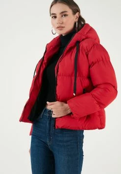 LELA Regular Fit - Winterjas - Red -LELA Winkel 901ed45308204a4fa7cd5dee92a9d5f0