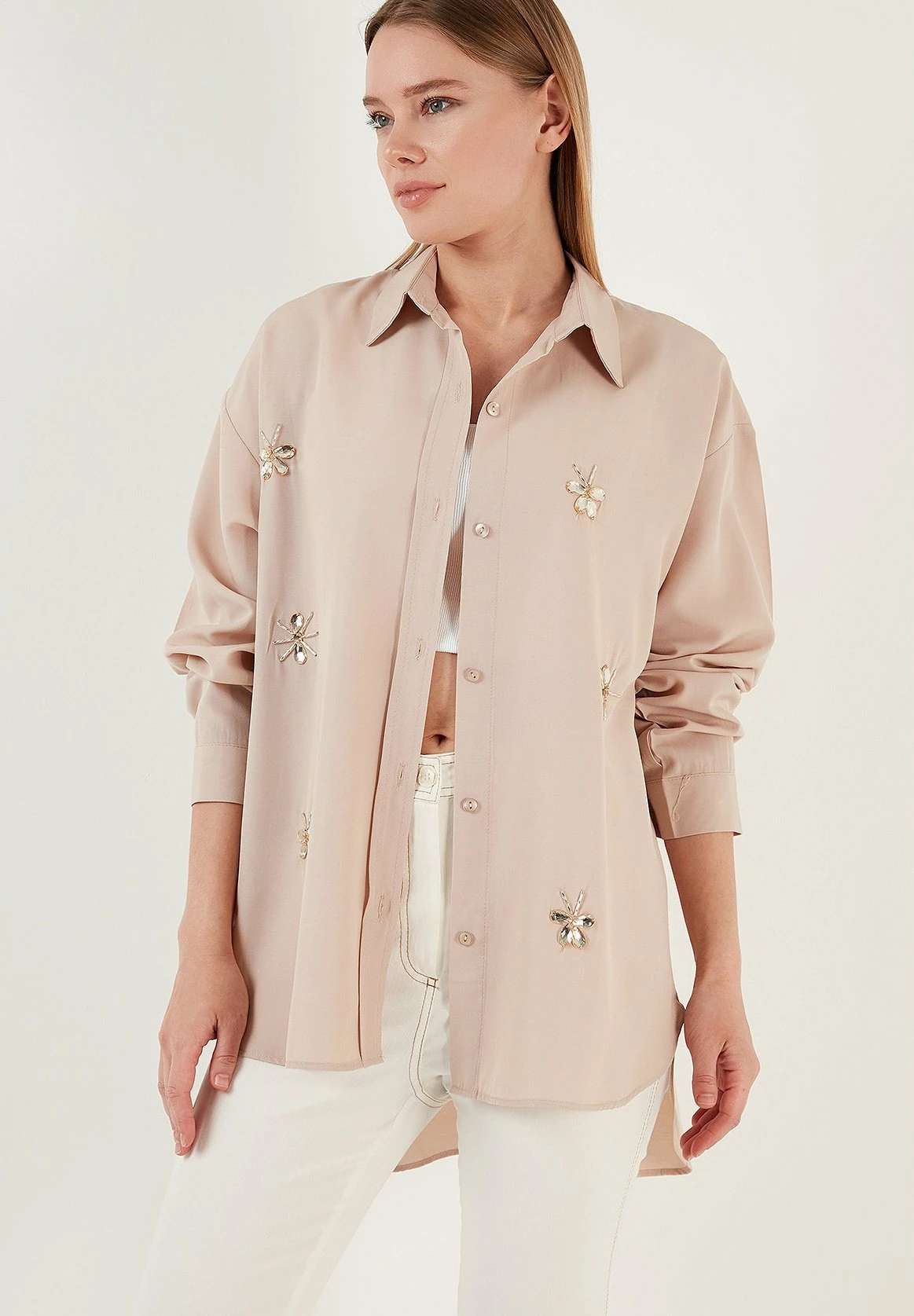 LELA Loose Fit - Overhemdblouse - Stone 5 LELA Loose Fit - Overhemdblouse - Stone - Afbeelding 3