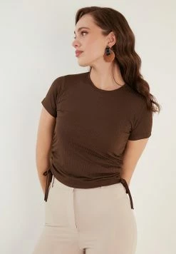 LELA Slim Fit - Blouse - Brown -LELA Winkel 95d5c02dd94343798aca89ab3012f3a4