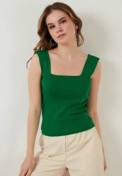 LELA Regular Fit - Top - Benetton Color 9 LELA Regular Fit - Top - Benetton Color -LELA Winkel 9962745ebf314a10bec18b50f0e12f93