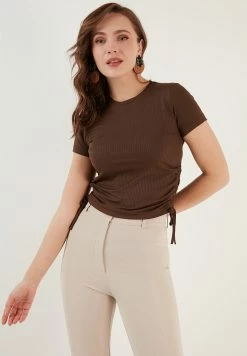 LELA Slim Fit - Blouse - Brown