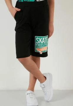 LELA Regular Fit T-Shirt And Shorts - Shorts - Benetton Color -LELA Winkel 9b6d8419728247abb2a77a3cbccfd5dd