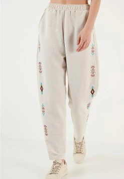 LELA Regular Fit - Trainingsbroek - Beige