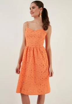 LELA Regular Fit - Jurk - Orange -LELA Winkel a1790be6bef04fb5bcfa8bea535f1e28