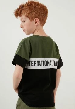 LELA Regular Fit - T-Shirt Print - Khaki -LELA Winkel aac2882946464a86b93f2f50cc160866