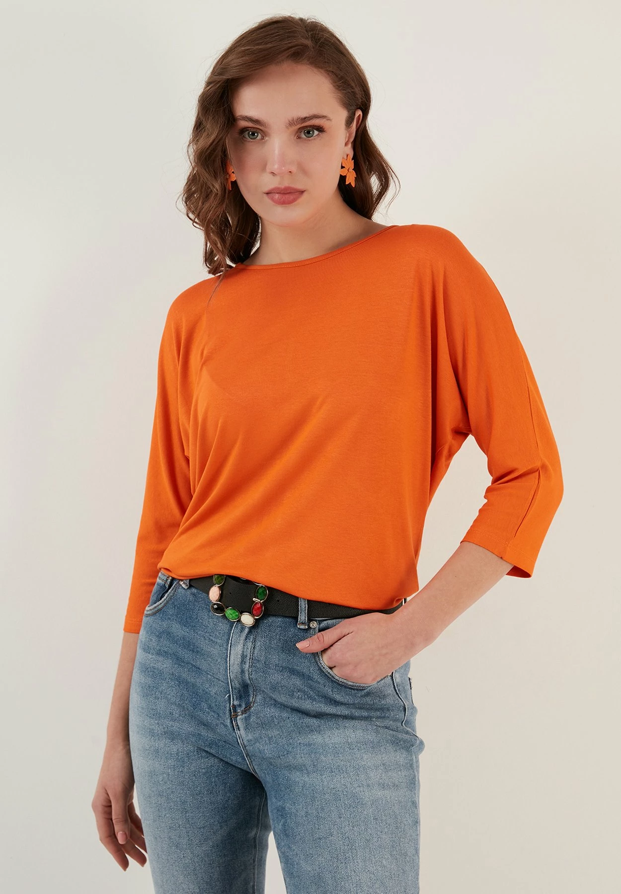 LELA Crew Neck- Longsleeve - Orange 3 LELA Crew Neck- Longsleeve - Orange
