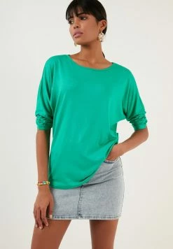 LELA Crew Neck- Longsleeve - Benetton
