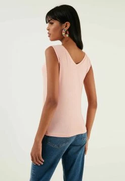 LELA Regular Fit - Top - Powder Pink -LELA Winkel b0c21a2076c74fa6a8f930337fbefe78