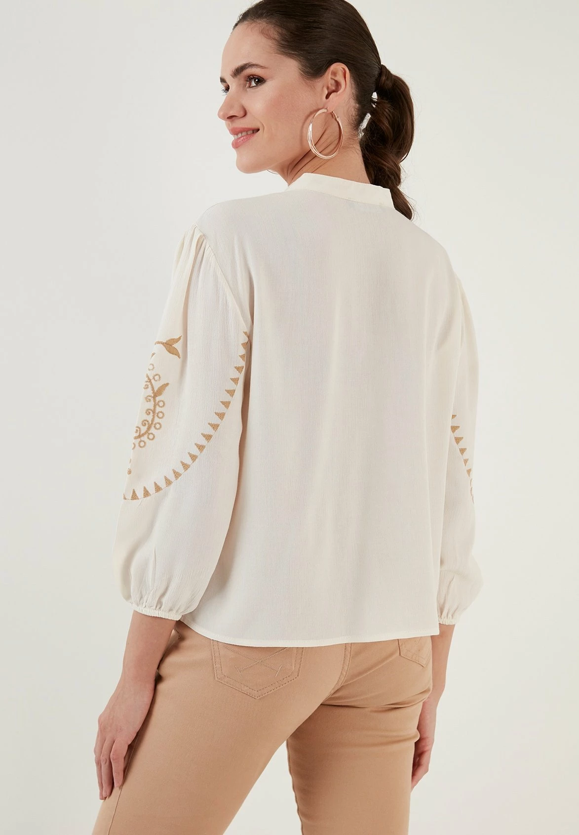LELA Regular Fit - Overhemdblouse - Ecru Beige 4 LELA Regular Fit - Overhemdblouse - Ecru Beige - Afbeelding 2