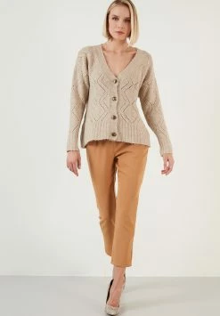 LELA Regular Fit - Vest - Beige -LELA Winkel b8816d71f2c54970b1e651ba433a1c41