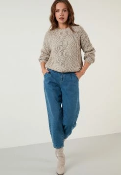 LELA Regular Fit - Trui - Stone -LELA Winkel b88c2edfeca349ea8da7785990730538