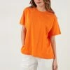 LELA Crew Neck- T-Shirt Basic - Orange Color 1 LELA Crew Neck- T-Shirt Basic - Orange Color -LELA Winkel b891aab3973a492fa06ee369d02816de