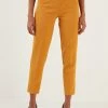 LELA Regular Fit - Broek - Mustard -LELA Winkel bae42fc241a74ec4b2844cd56d3bf61c