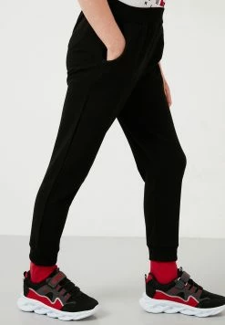 LELA Regular Fit - Trainingspak - Purple -LELA Winkel bc542ff02da440329b3d9dc4f1f50521