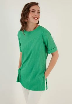 LELA Slim Fit - Blouse - Benetton Color -LELA Winkel bc5d9b107e654e42a59887c2057d9c85