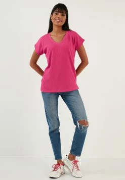 LELA Regular Fit - Blouse - Fuchsia 13 LELA Regular Fit - Blouse - Fuchsia -LELA Winkel c371d8e12a3449b4aedcf56a6a0e868f