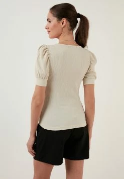 LELA Slim Fit - Blouse - Stone -LELA Winkel c7b810fb62334fe4af7ff9aa51f21370