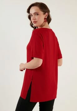 LELA Slim Fit - Blouse - Red 9 LELA Slim Fit - Blouse - Red -LELA Winkel ca67bf8b416148bda96fdce8c4d99c02