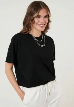 LELA Crew Neck- T-Shirt Basic - Black 13 LELA Crew Neck- T-Shirt Basic - Black -LELA Winkel cca7a7e4f6654ffd869c91f1ad0d6fb1