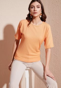 LELA Regular Fit - T-Shirt Basic - Light Orange 13 LELA Regular Fit - T-Shirt Basic - Light Orange -LELA Winkel d06d609d91ad4a4ba4a81d33387dd9ba