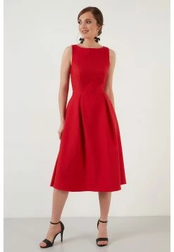 LELA Crew Neck Pleated Midi - Cocktailjurk - Red -LELA Winkel d0c1788baa494de6905ad142d2aec6f7