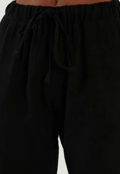 LELA Regular Fit - Trainingsbroek - Black -LELA Winkel d16c23b890fb40108fb054e527bd285b