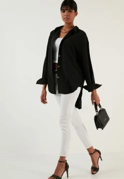 LELA Loose Fit - Overhemdblouse - Black -LELA Winkel d2201fd2ce7a47df879fe935b2793866