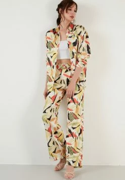 LELA Loose Fit - Broek - Yellow