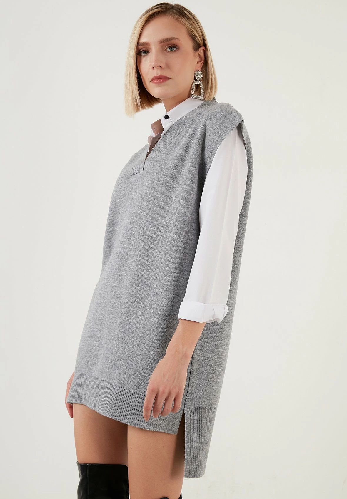 LELA T-Shirt Basic - Grey 5 LELA T-Shirt Basic - Grey - Afbeelding 3