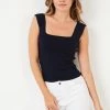LELA Regular Fit - Top - Navy Blue 1 LELA Regular Fit - Top - Navy Blue -LELA Winkel dba9bf80e0c443268565d4ab393c0690