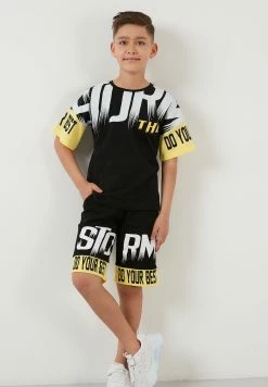 LELA Regular Fit T-Shirt And Shorts - Shorts - Black -LELA Winkel e3a2da4dcc5d4c9c86728a4d5d90a49c