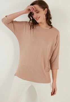 LELA Crew Neck- Longsleeve - Biscuit Color -LELA Winkel e4b1cdd8a6d14593aa1a776d9aeed0bc