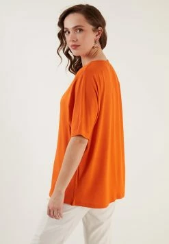 LELA Loose Fit - Blouse - Orange -LELA Winkel e65f059e91c540bc9e065ce3e98494a6