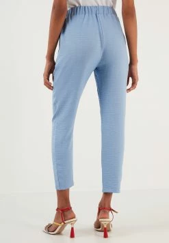 LELA Regular Fit - Broek - Baby Blue -LELA Winkel ec8a9a3d03114f3292c3ba8f0fe1a0c3