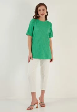 LELA Slim Fit - Blouse - Benetton Color -LELA Winkel ed8260bbdaf94cd5b10d53178cf793fd