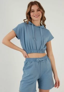 LELA Two Piece Set - Regular Fit - Shorts - Baby Blue