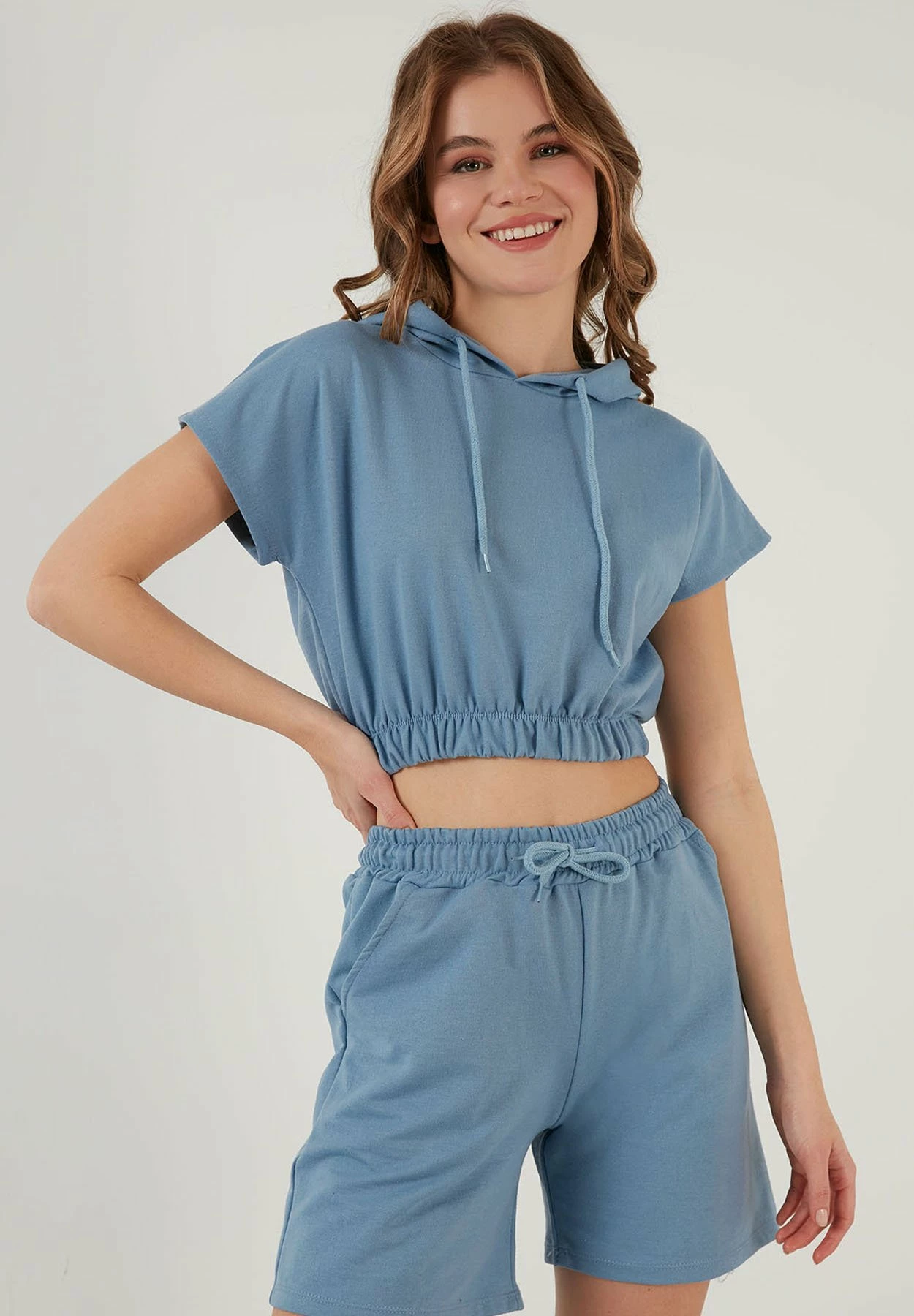 LELA Two Piece Set - Regular Fit - Shorts - Baby Blue 3 LELA Two Piece Set - Regular Fit - Shorts - Baby Blue