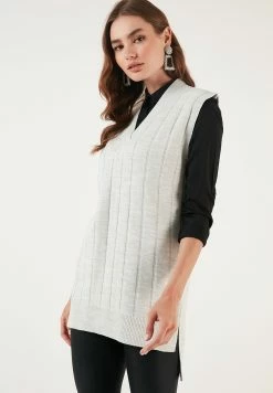 LELA Regular Fit - T-Shirt Basic - Snow Grey -LELA Winkel f6252de86c914a928531b2fca826d455