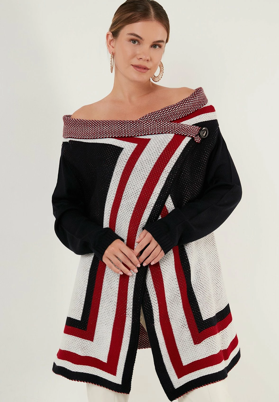 LELA Regular Fit - Vest - Dblue/Ecru/Red 3 LELA Regular Fit - Vest - Dblue/Ecru/Red