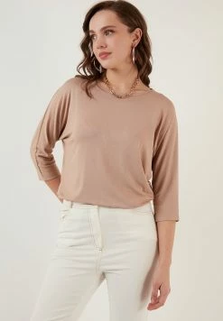 LELA Crew Neck- Longsleeve - Biscuit Color -LELA Winkel f65f7cf416c94b16919cd95ac479c884